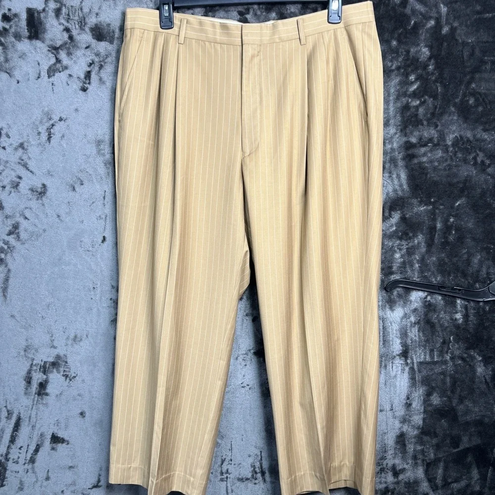 VincI Men's Suit 48R, 40Sx30 Tan Pinstripe 2Pc Wedding Business Jacket Pants‎